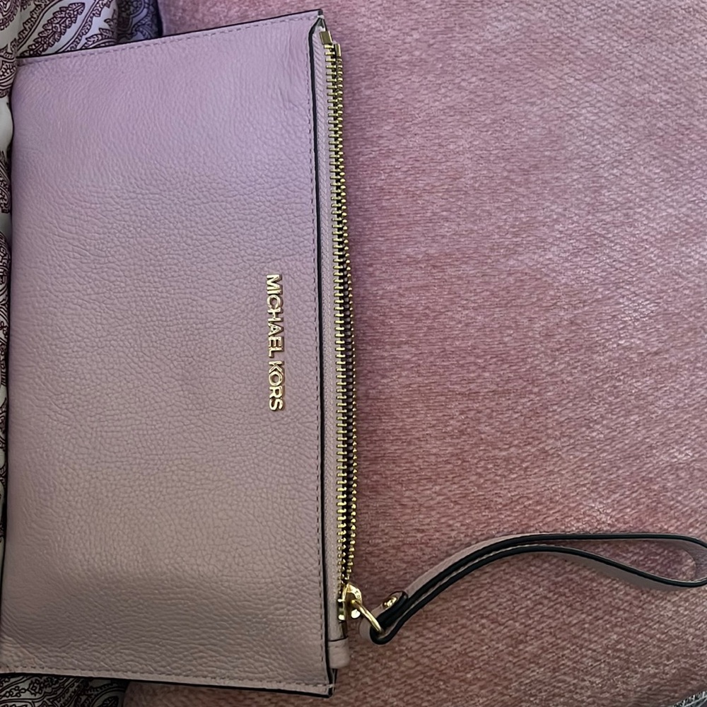 Wristlet